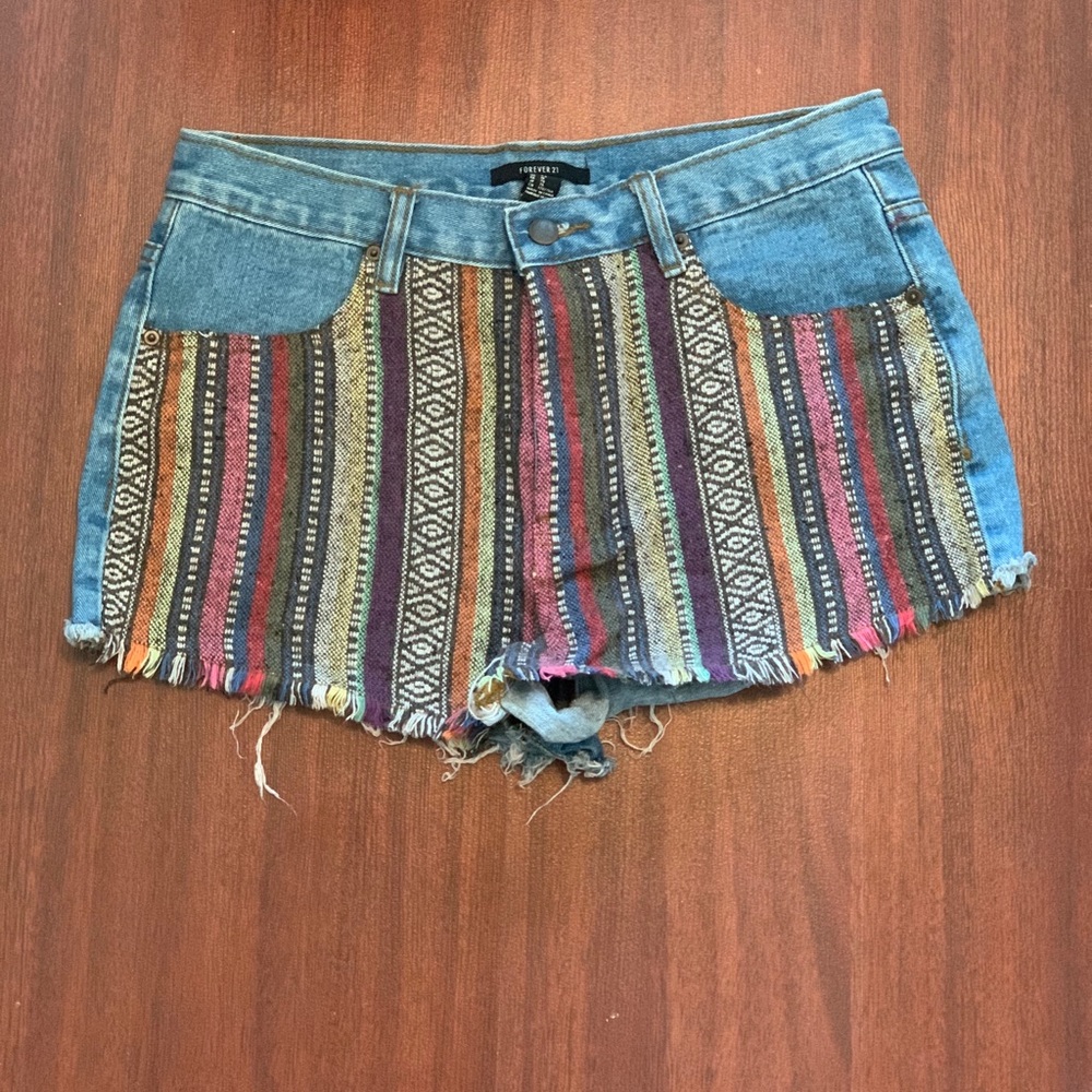 Forever 21 tribal print shorts